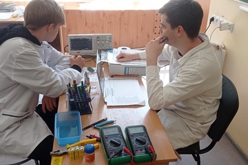 Квалификационный экзамен в группе 3ЭПУ1  по модулю ПМ04 Монтажник радиоэлектронной аппаратуры и приборов.