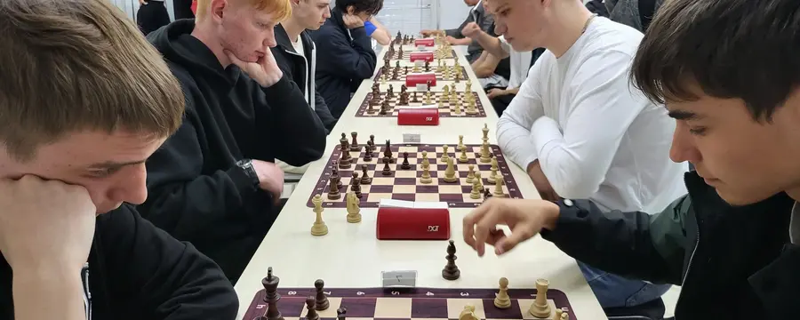 Первенство по шахматам